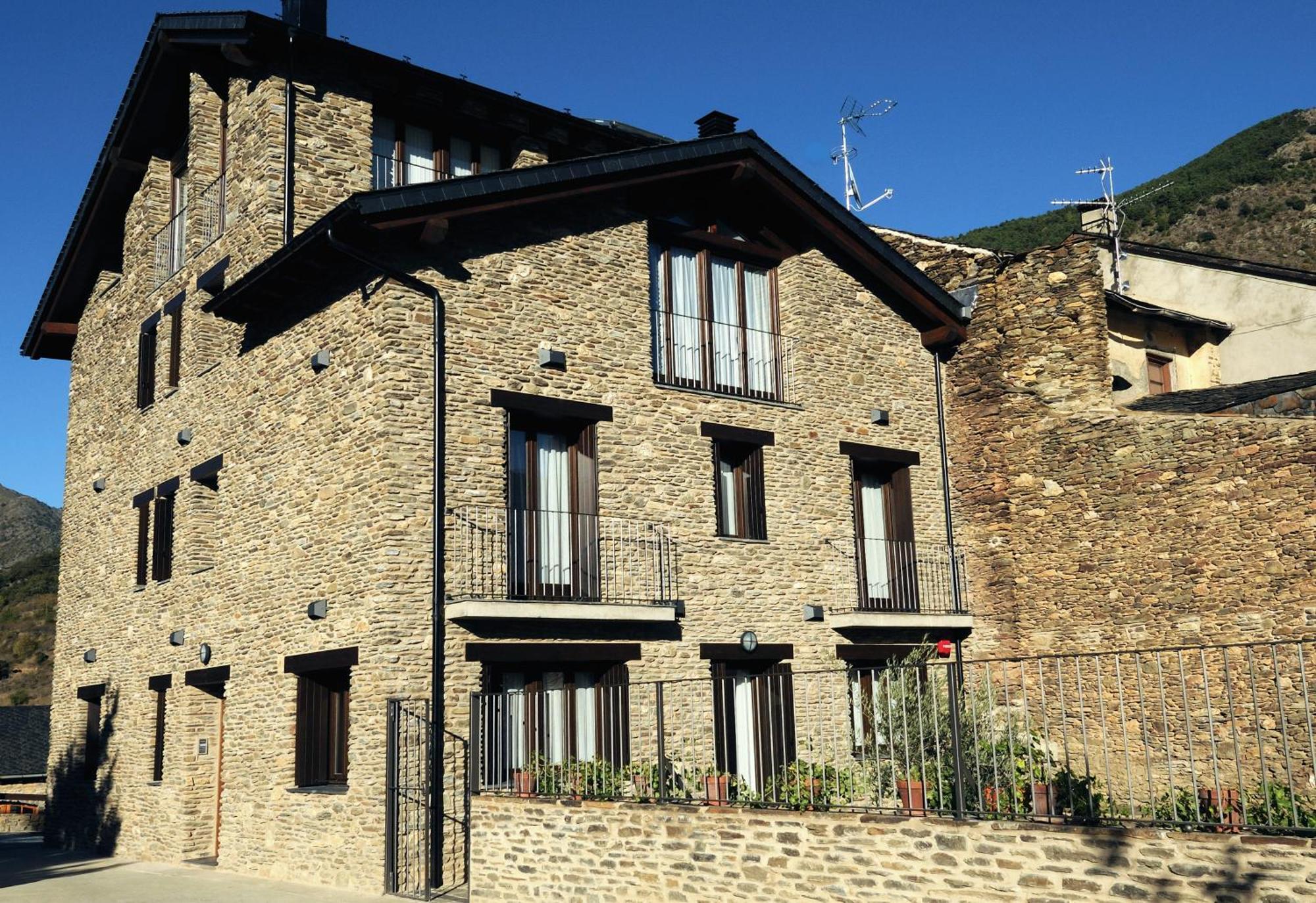 Casa Rural La Comella Tirvia Exterior foto